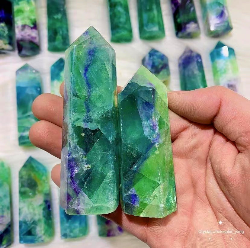 snow fluorite tower (one kilo)