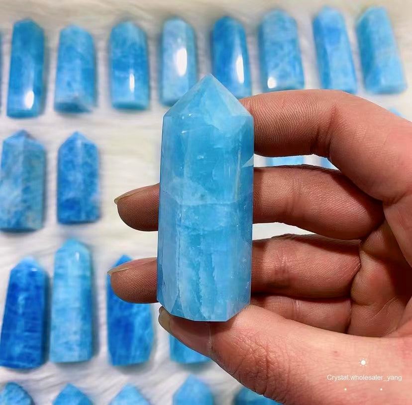 Aquamarine towers (one kilo)