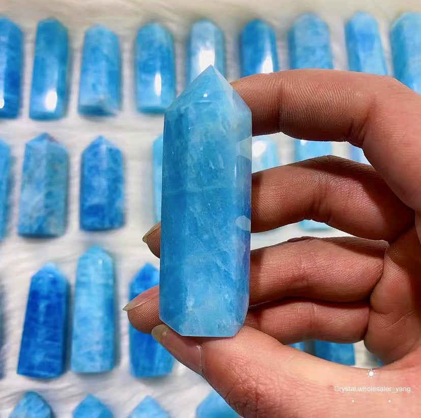 Aquamarine towers (one kilo)