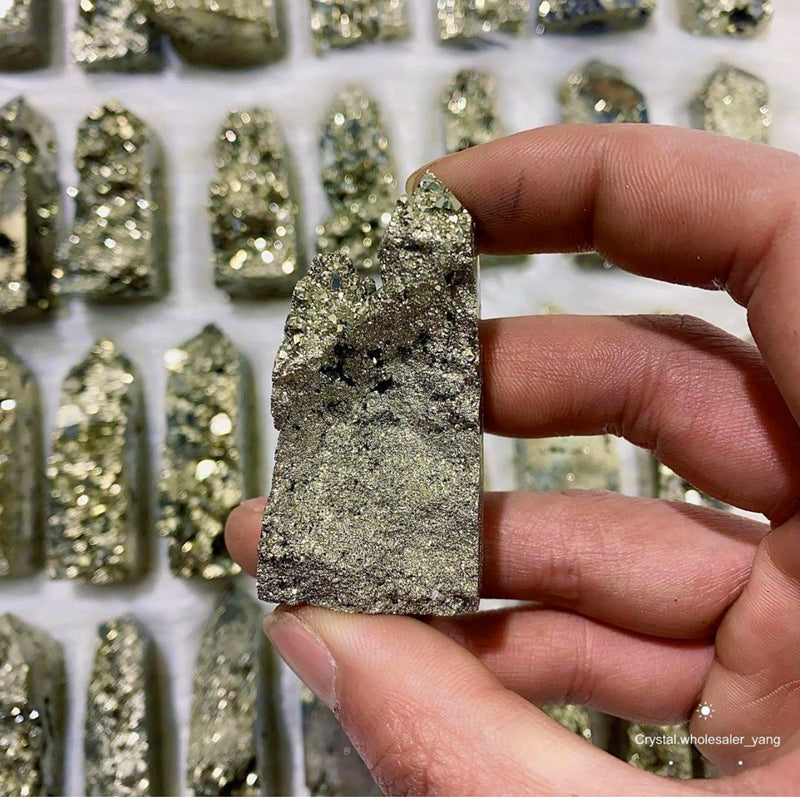 Pyrite towers (one kilo)