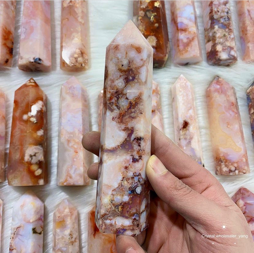 carnelian flower agate tower(One kilogram)