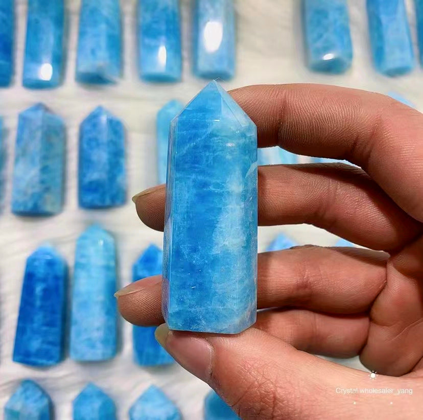Aquamarine towers (one kilo)
