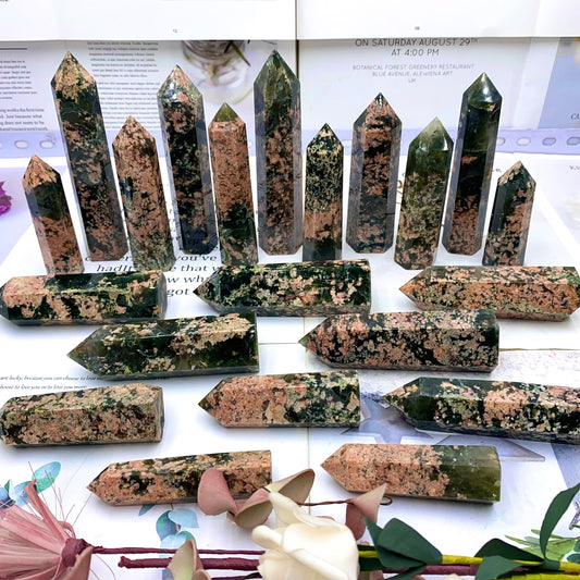 Green tourmaline and sunstone tower (one kilo)