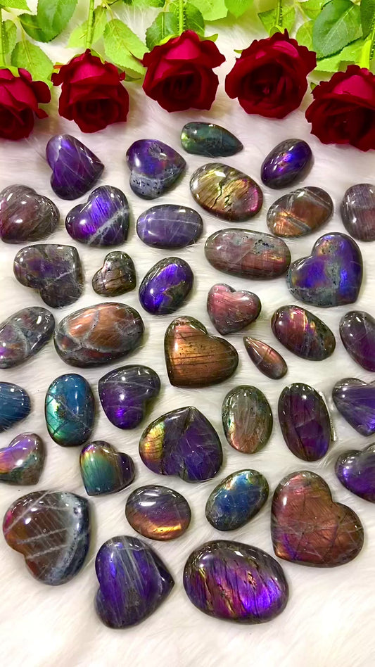 Labradorite palm and heart（One kilo）
